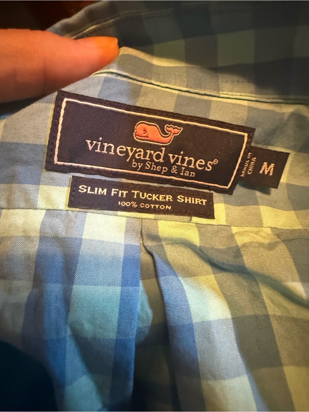 Vineyard Vines Slim Fit Tucker Shirt checked blue button down size M EUC - Picture 4 of 4
